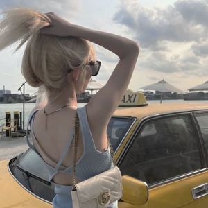 人妖高难度自己口自己
